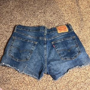 LEVI Strauss & Co. 514